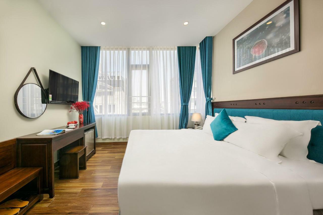 Celina Hotel & Apartment Дананг Экстерьер фото